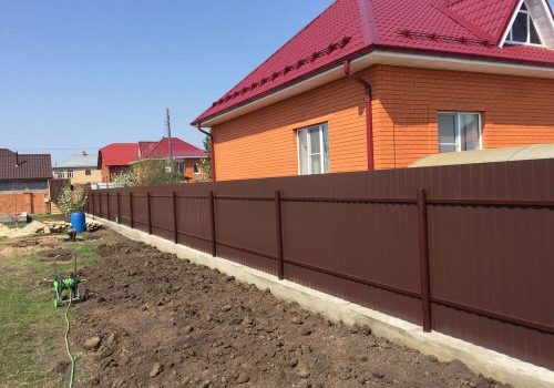 Забор с фундаментом